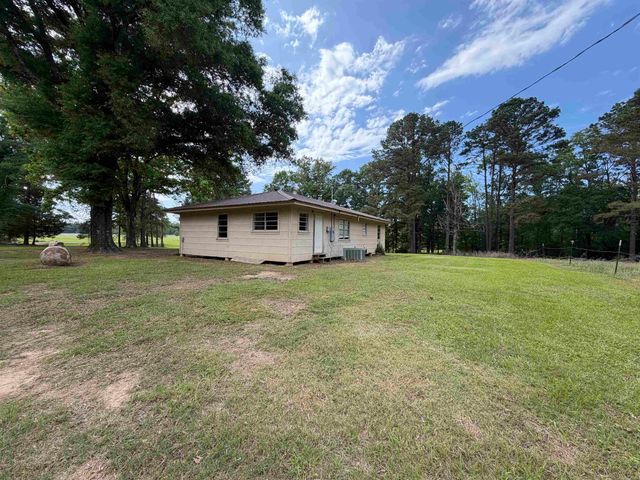 406 Bradley Road 69, Hermitage, AR 71647