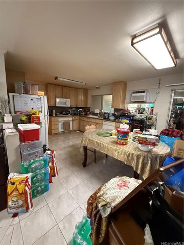 94-571 Anaaina Place, Waipahu, HI 96797