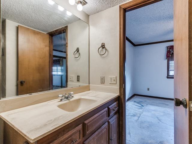 15039 SE 136th Street, Newalla, OK 74857