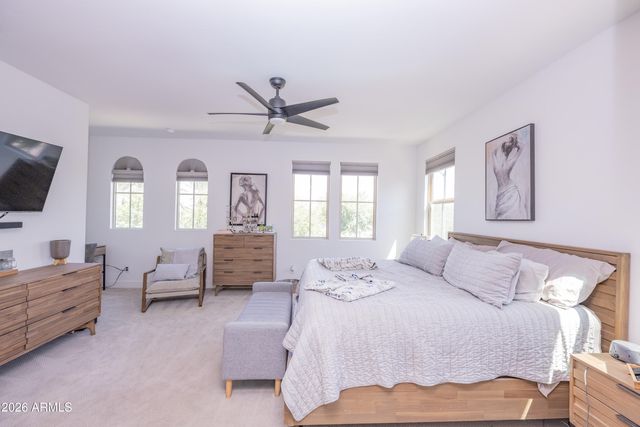 2037 W KINFIELD Trail, Phoenix, AZ 85085