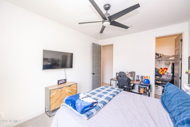 2037 W KINFIELD Trail, Phoenix, AZ 85085