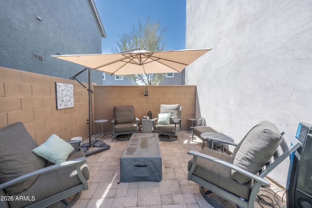 2037 W KINFIELD Trail, Phoenix, AZ 85085