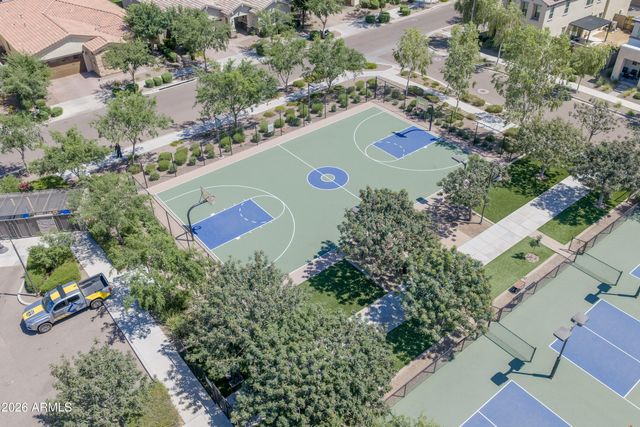 2037 W KINFIELD Trail, Phoenix, AZ 85085