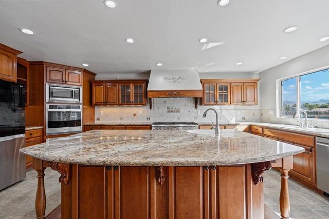 961 Alder Street, Hollister, CA 95023