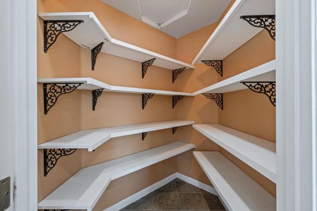 961 Alder Street, Hollister, CA 95023