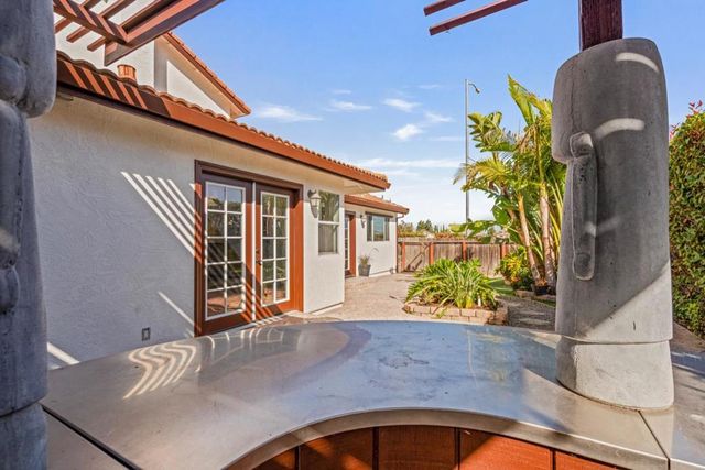 961 Alder Street, Hollister, CA 95023