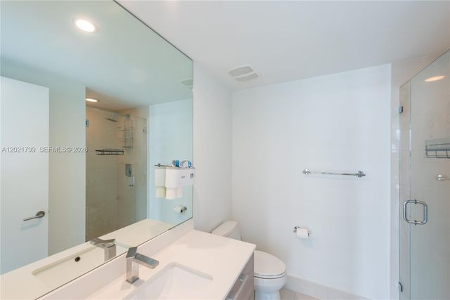 1300 S Miami Ave 4709, Miami, FL 33130