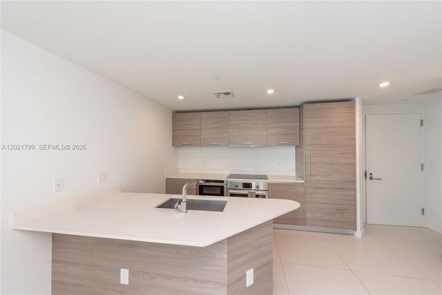 1300 S Miami Ave 4709, Miami, FL 33130