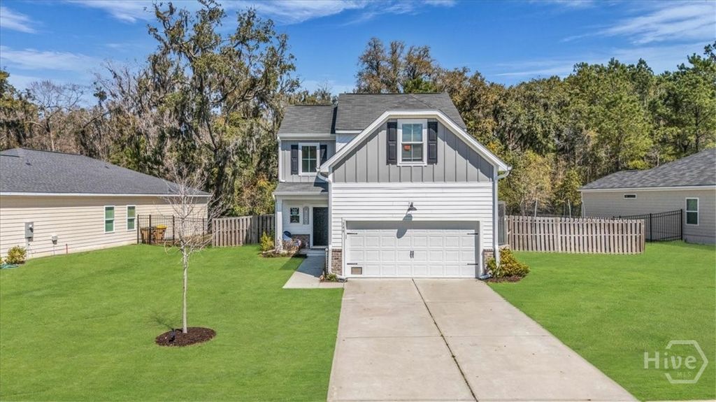 Image 1 of property listing at 399 Beecher Drive, Richmond Hill, GA 31324