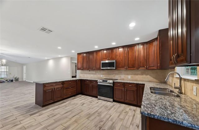 15423 S Brentwood Street, Channelview, TX 77530