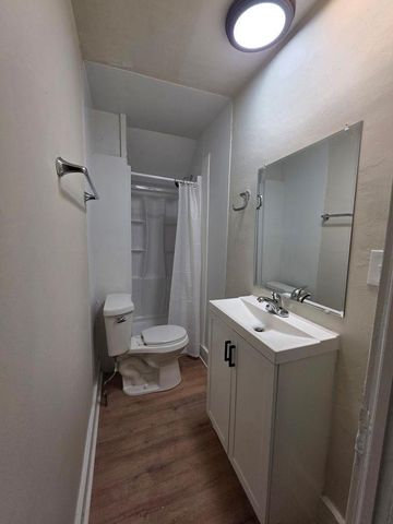 124 S LAKE STREET, Gillett, WI 54124