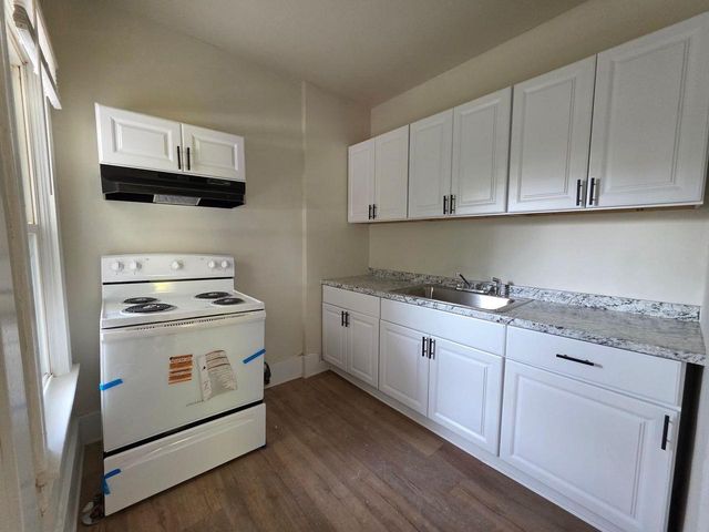 124 S LAKE STREET, Gillett, WI 54124