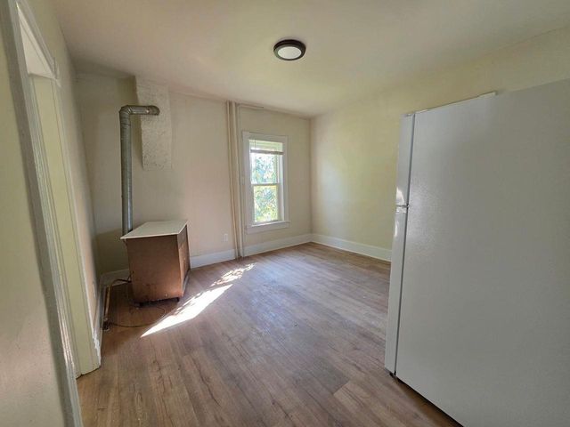 124 S LAKE STREET, Gillett, WI 54124