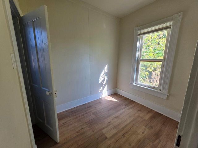 124 S LAKE STREET, Gillett, WI 54124