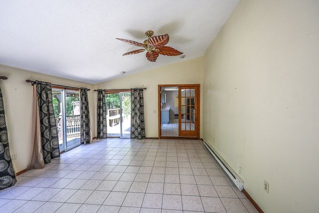 428 Michael Sears Rd., Belchertown, MA 01007