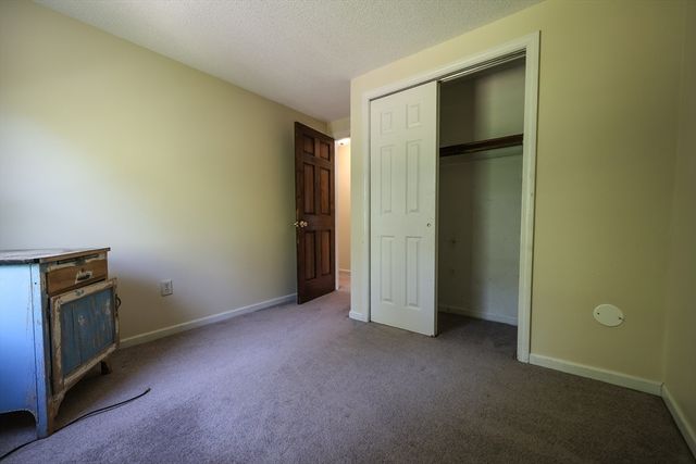 428 Michael Sears Rd., Belchertown, MA 01007