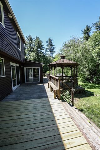 428 Michael Sears Rd., Belchertown, MA 01007
