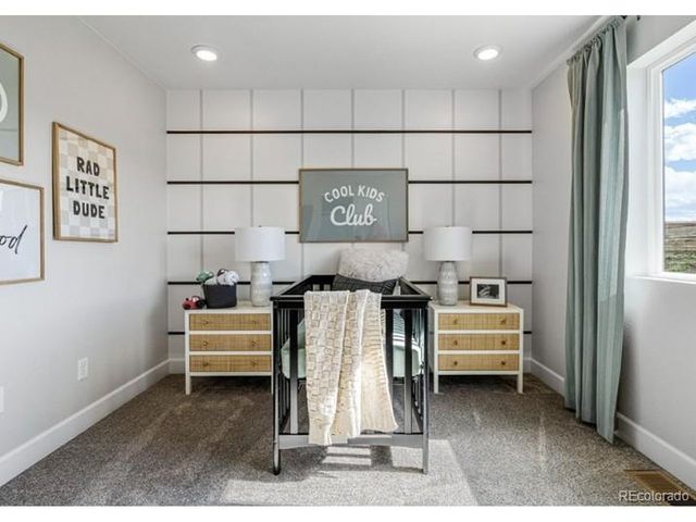 28425 E 4th Ave, Watkins, CO 80137