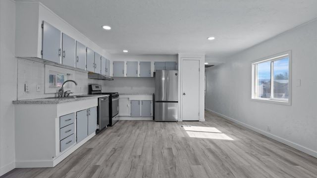 3060 Hummingbird Court, Grand Junction, CO 81504