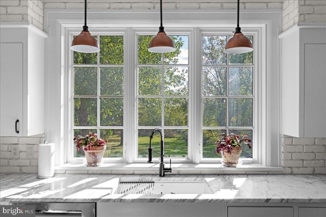 3307 WINDY BUSH RD, New Hope, PA 18938