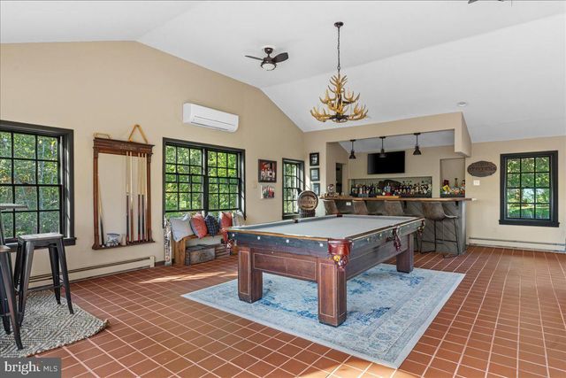 3307 WINDY BUSH RD, New Hope, PA 18938