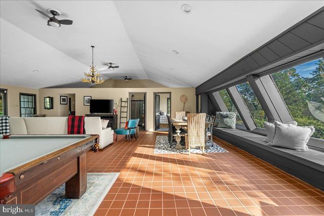 3307 WINDY BUSH RD, New Hope, PA 18938