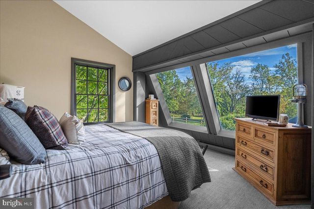 3307 WINDY BUSH RD, New Hope, PA 18938