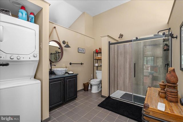 3307 WINDY BUSH RD, New Hope, PA 18938