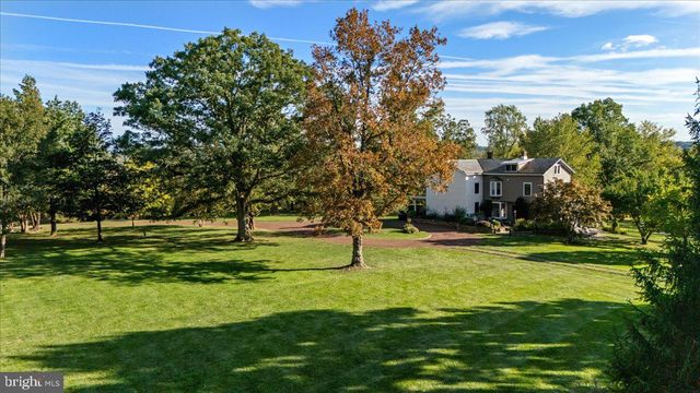 3307 WINDY BUSH RD, New Hope, PA 18938