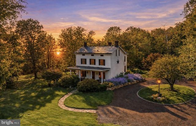 3307 WINDY BUSH RD, New Hope, PA 18938