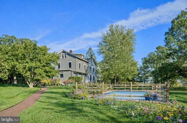 3307 WINDY BUSH RD, New Hope, PA 18938