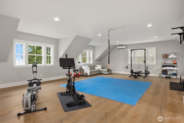 10717 NE Manitou Park Boulevard, Bainbridge Island, WA 98110