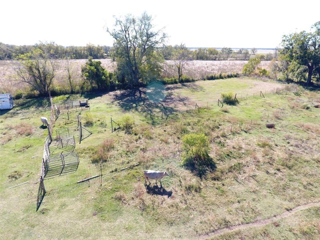 311 County Road 488, Sweeny, TX 77480