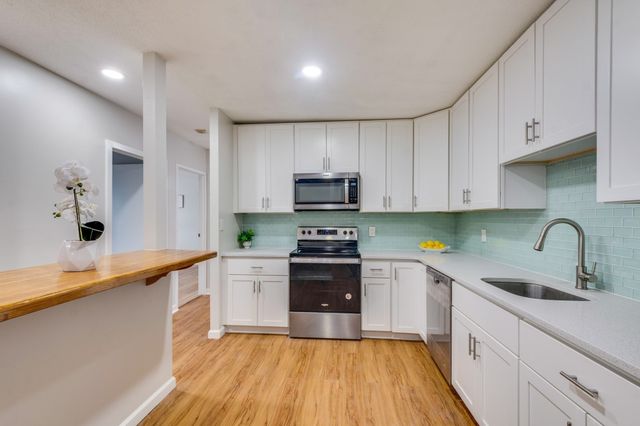 474 Broadway 46, Somerville, MA 02145