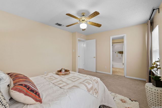 1411 Flower Brook, San Antonio, TX 78232