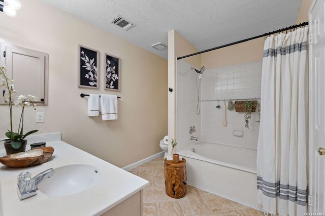 1411 Flower Brook, San Antonio, TX 78232