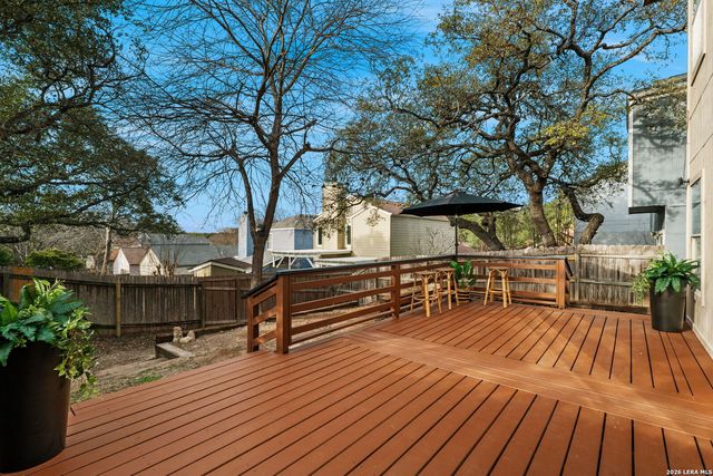 1411 Flower Brook, San Antonio, TX 78232