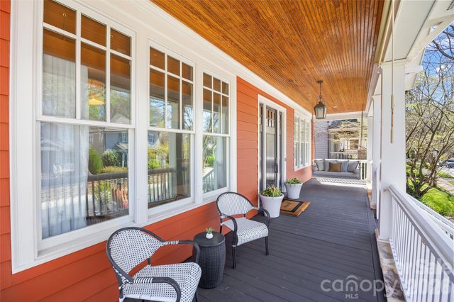 228 Wendover Hill Court, Charlotte, NC 28211