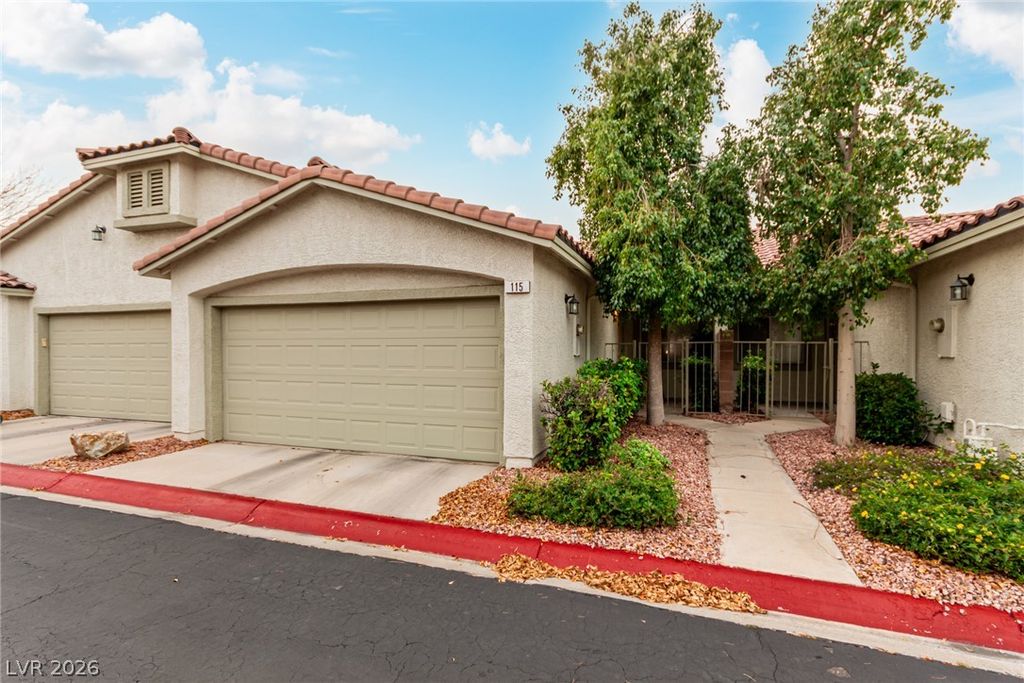 115 Tapatio Street, Henderson, NV 89074 — photo 2