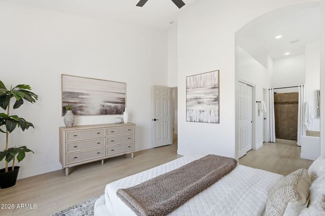 15221 S 47TH Way, Phoenix, AZ 85044