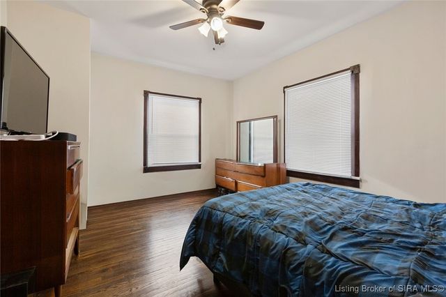 1513 Spring Street, Jeffersonville, IN 47130