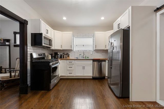 1513 Spring Street, Jeffersonville, IN 47130