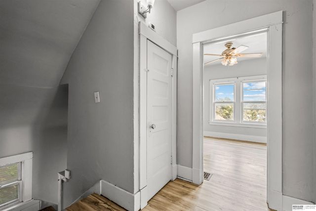 4215 Camden Avenue, Omaha, NE 68111