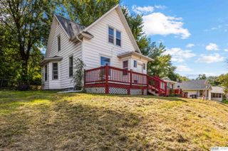 4215 Camden Avenue, Omaha, NE 68111