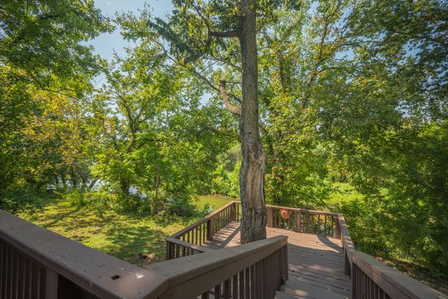 719 Easy Street, Noel, MO 64854