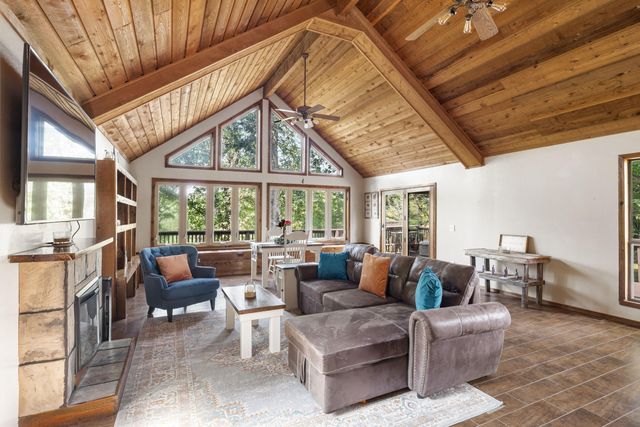 719 Easy Street, Noel, MO 64854