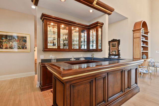 3935 E Eaglescliffe Drive, Springfield, MO 65809