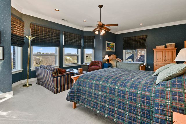 3935 E Eaglescliffe Drive, Springfield, MO 65809