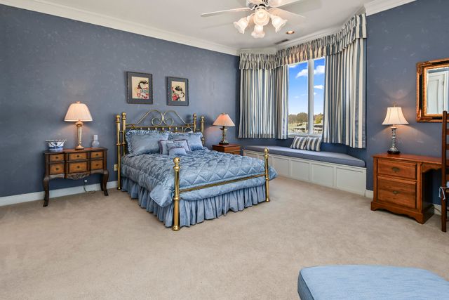 3935 E Eaglescliffe Drive, Springfield, MO 65809