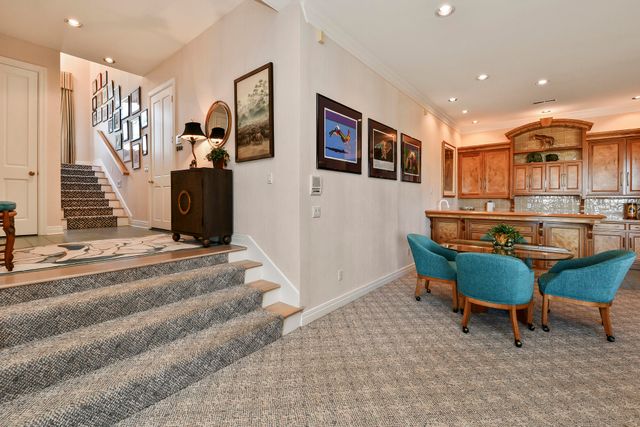 3935 E Eaglescliffe Drive, Springfield, MO 65809